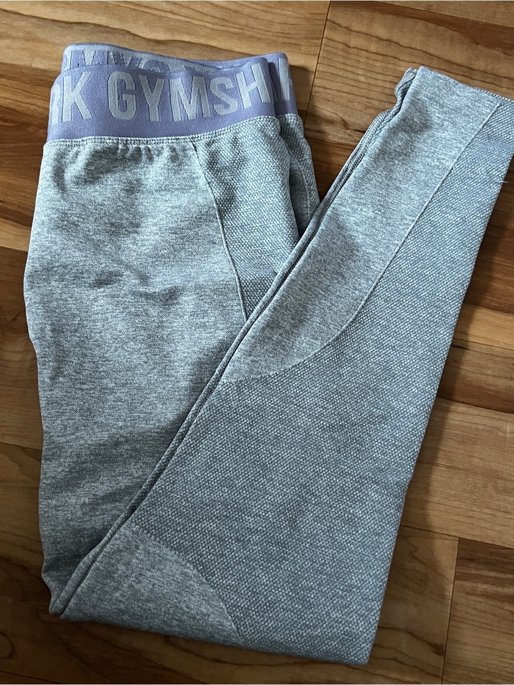 NWT Gymshark Women’s Gray Leggings with Lavender Branded Waistband